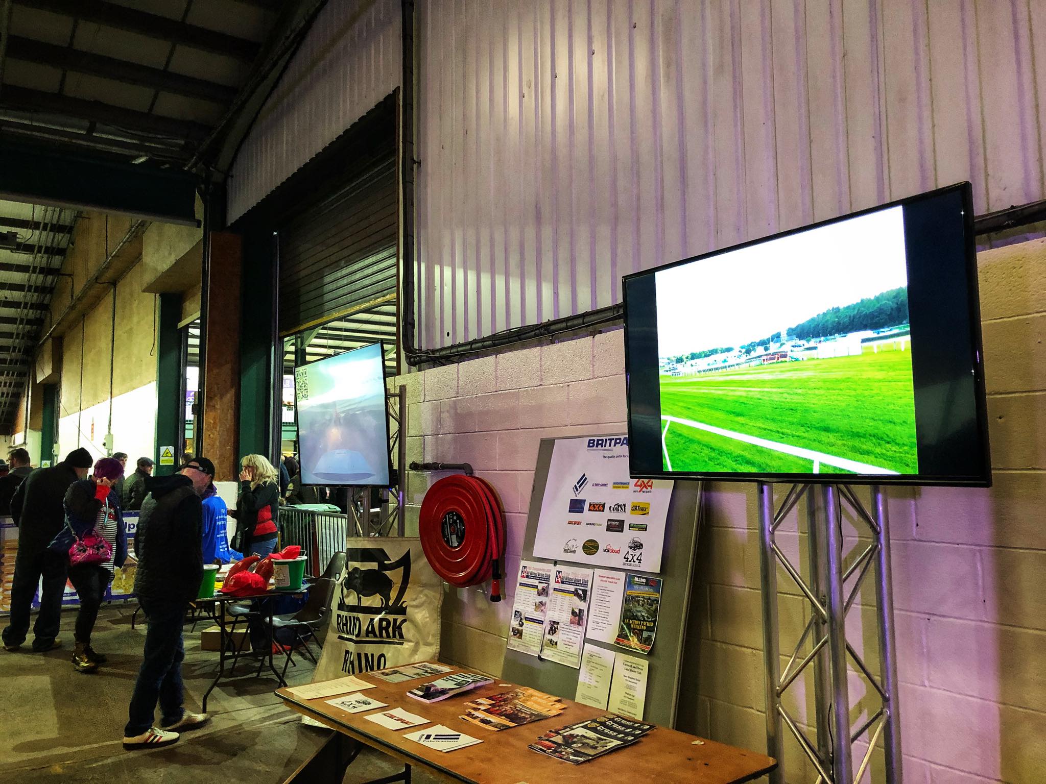 pandora events , lightmen , stagemen , stage men , lighting , design , avolites , jacK tyler , alan dawkins , cannock sound , tilbury party , lighting design , 