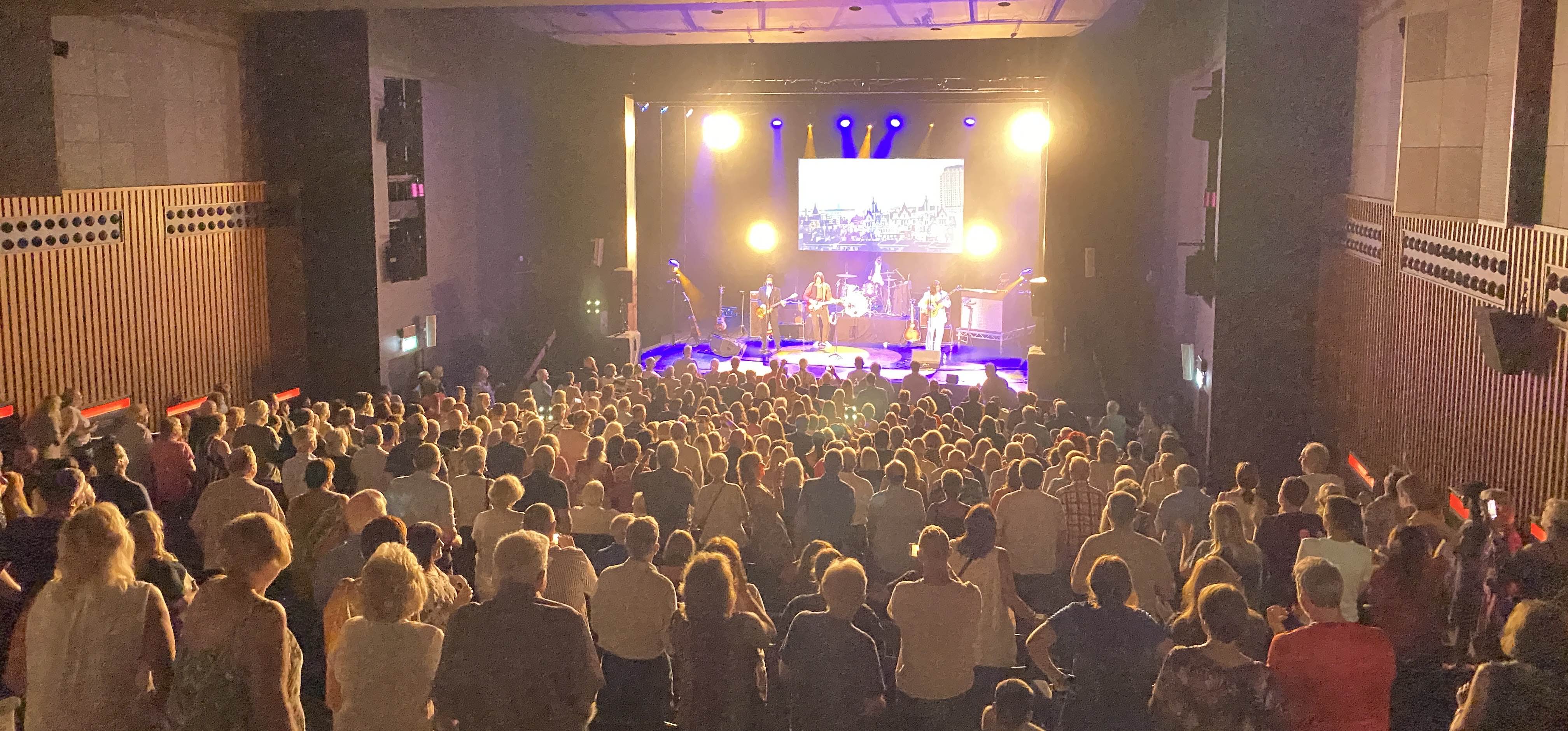 mersey beatles , the beatles , the upbeat beatles , hoddesdon , tribute band , production for touring bands , production for tribute band ,