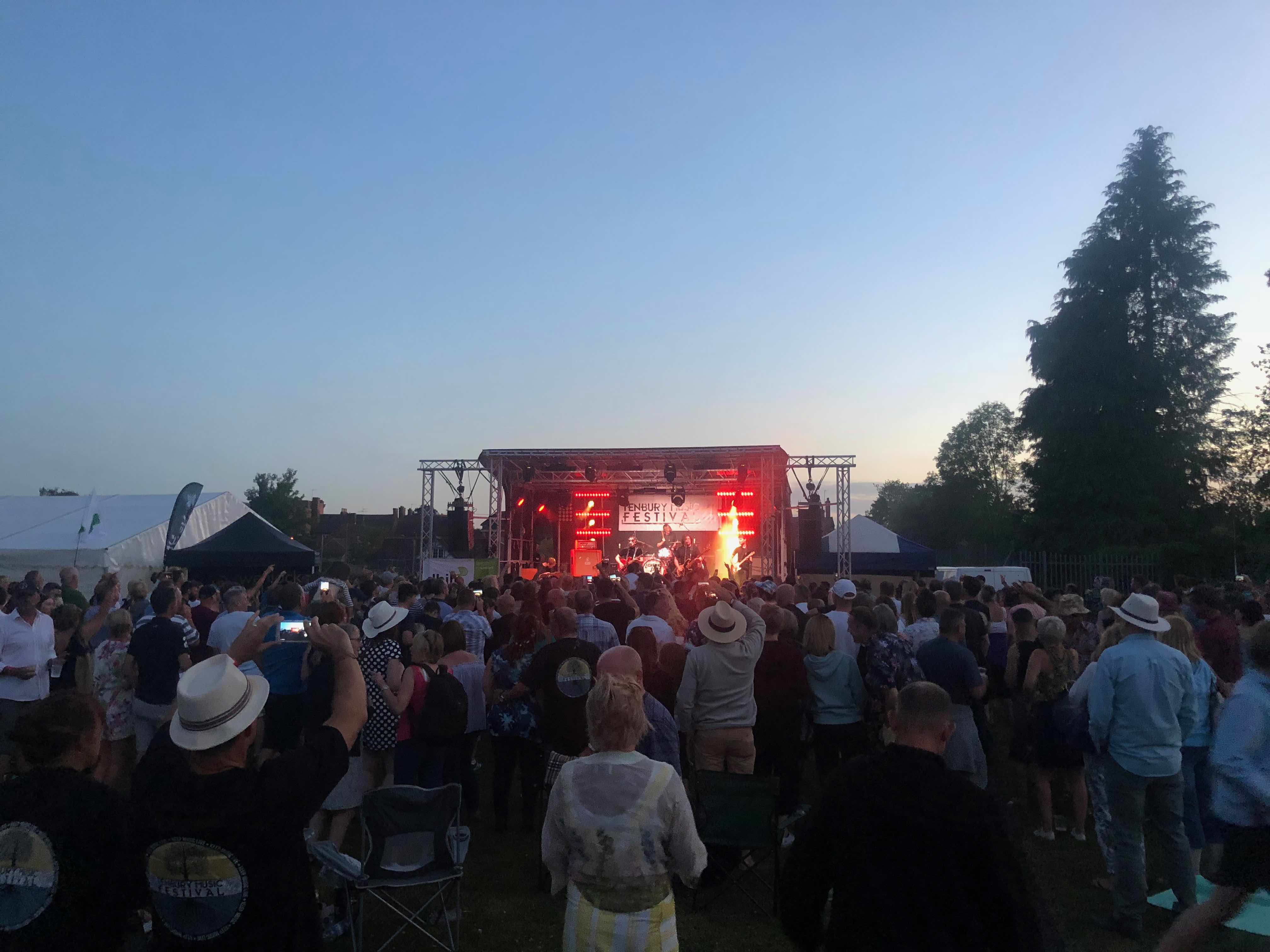 Tenbury Wells Music Festival , private festival hire , lighting seeds live ,