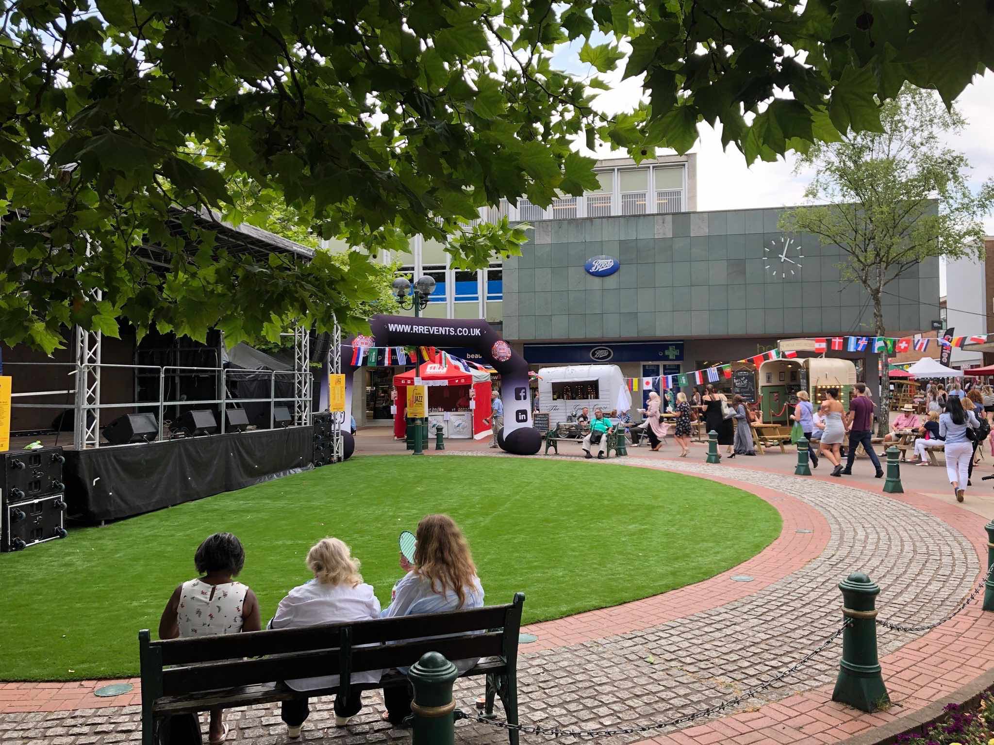 solihull jazz , solihull music , solihull concert , solihull summerfest , free concert solihull , music in solihull , whats on in solihull , solihull BID , 