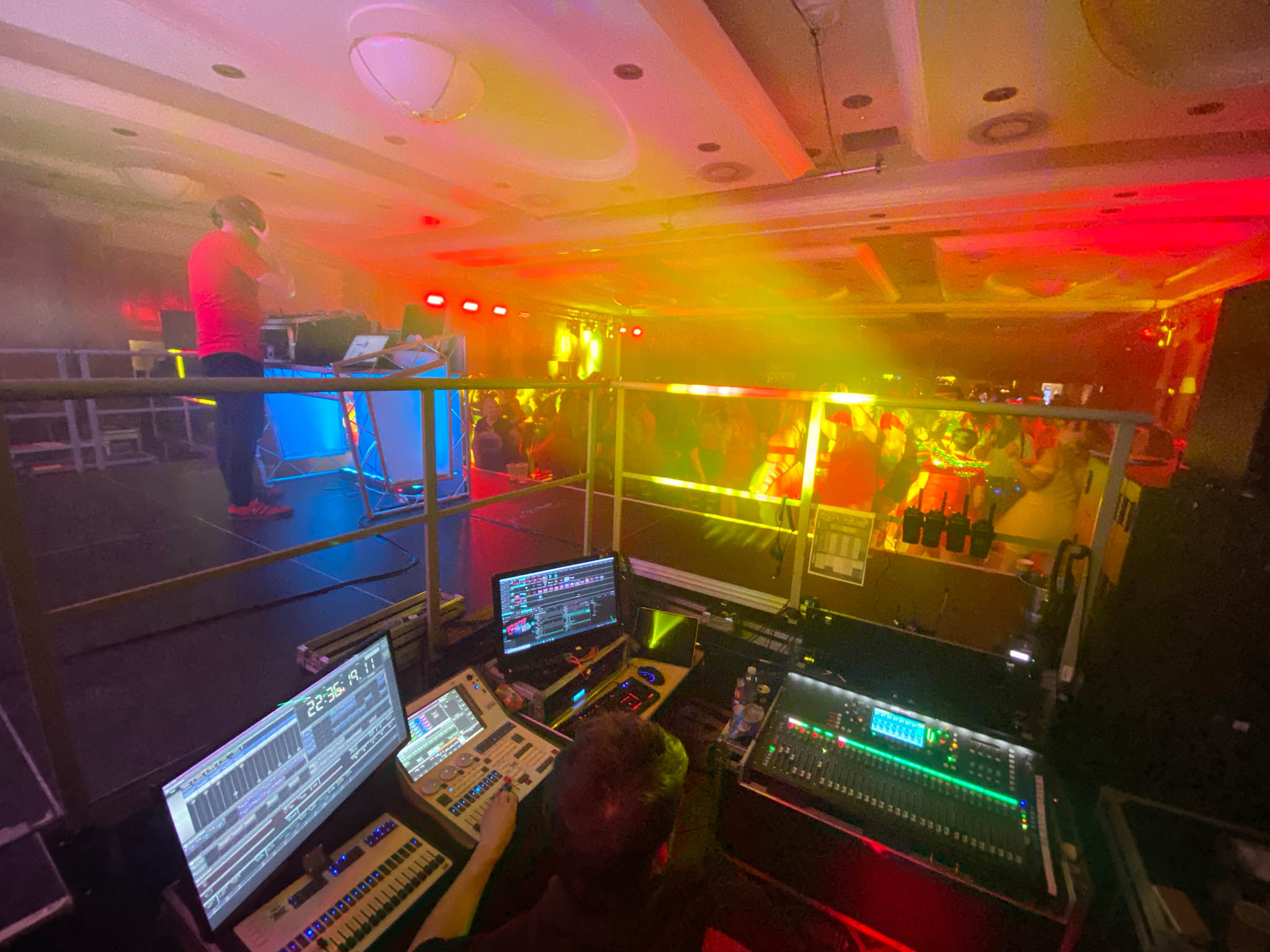 fitjam tickets , fit jam tickets , alton towers tickets , alton towers events , alton towers production ,