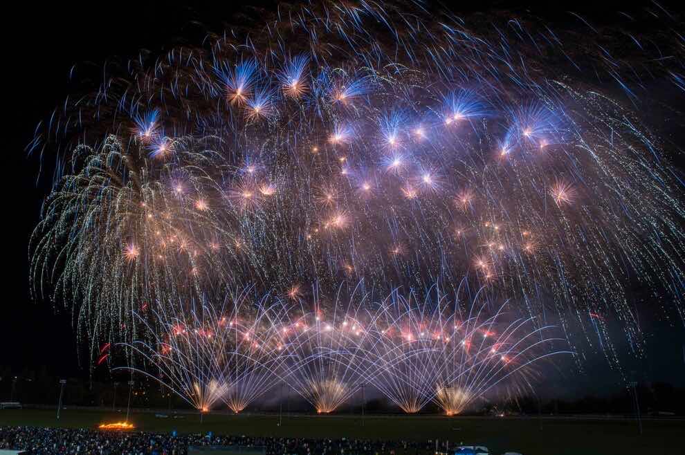 Wolverhampton bonfire , wolverhampton fireworks , dunstall fireworks , dunstall bonfire , dunstall park wolverhampton bonfire , jason forrest , Wolverhampton city council events , events in wolverhampton , pa for fireowrks , pa hire for bonfire and fireworks , cannock , cannock sound , stagemen ,