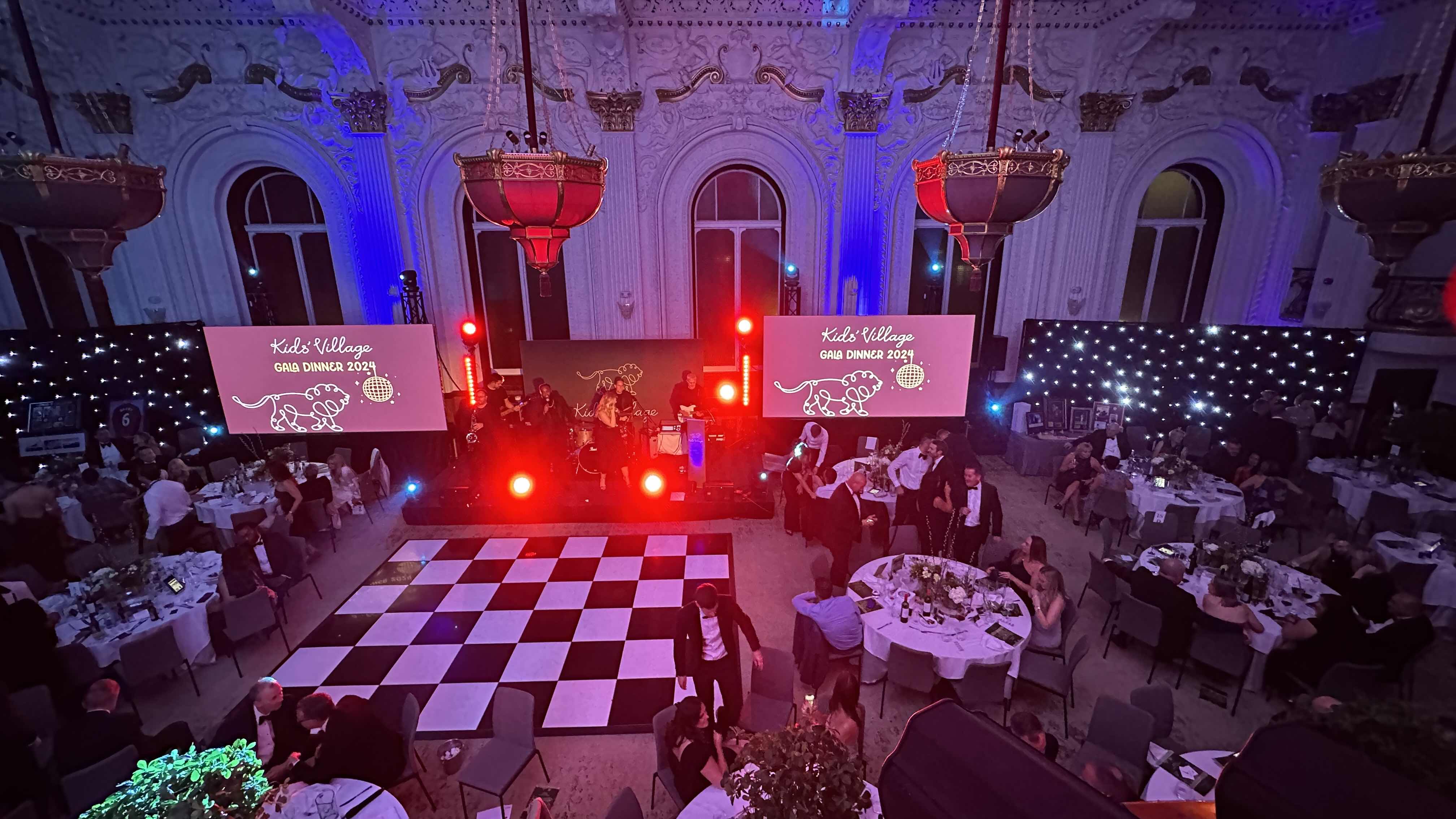 solihull music, solihull free festival , solihull summerfest , free tickets , hire , rent , stage men , cannock sound , free music solihull , whats on in solihull ,