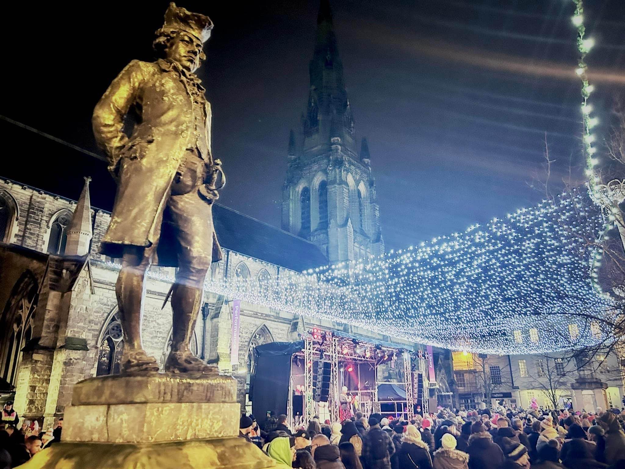 lichfield , christmas , christmas lights , stagemen , cannock sound , 2023 , lights 2023 ,