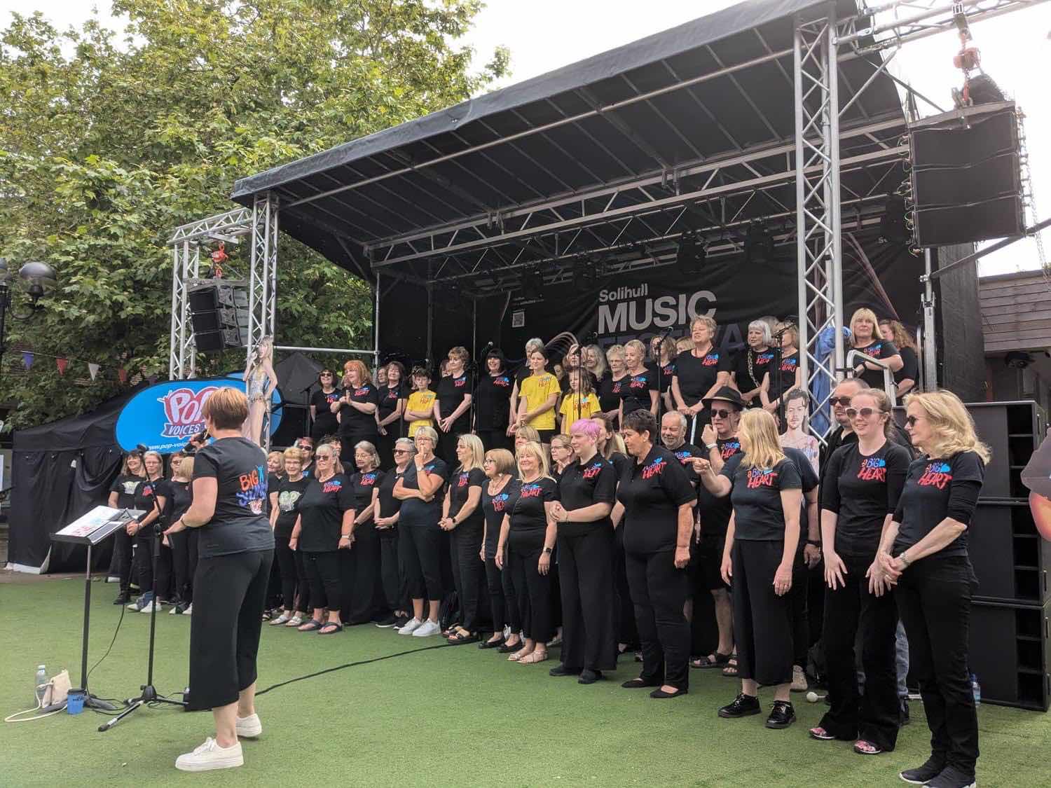 solihull music, solihull free festival , solihull summerfest , free tickets , hire , rent , stage men , cannock sound , free music solihull , whats on in solihull ,