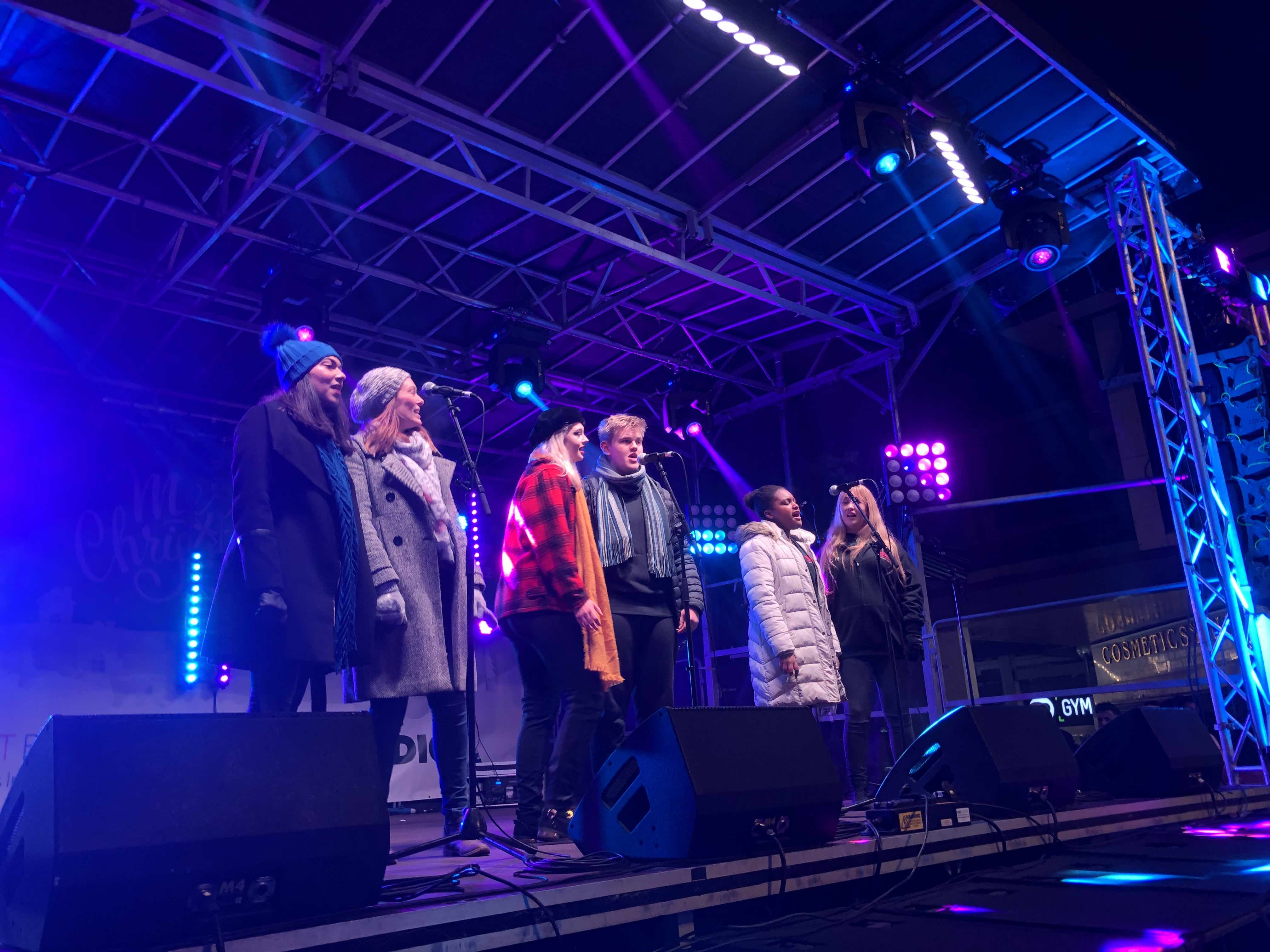 west bromwich christmas , west bromwich lights , west bromwich switch on , west bromwich 2019 , west bromwich news , west bromwich concert , christmas shopping in west bromwich , west bromwich opening hours , west bromwich review , cannocksound , stage men , 
