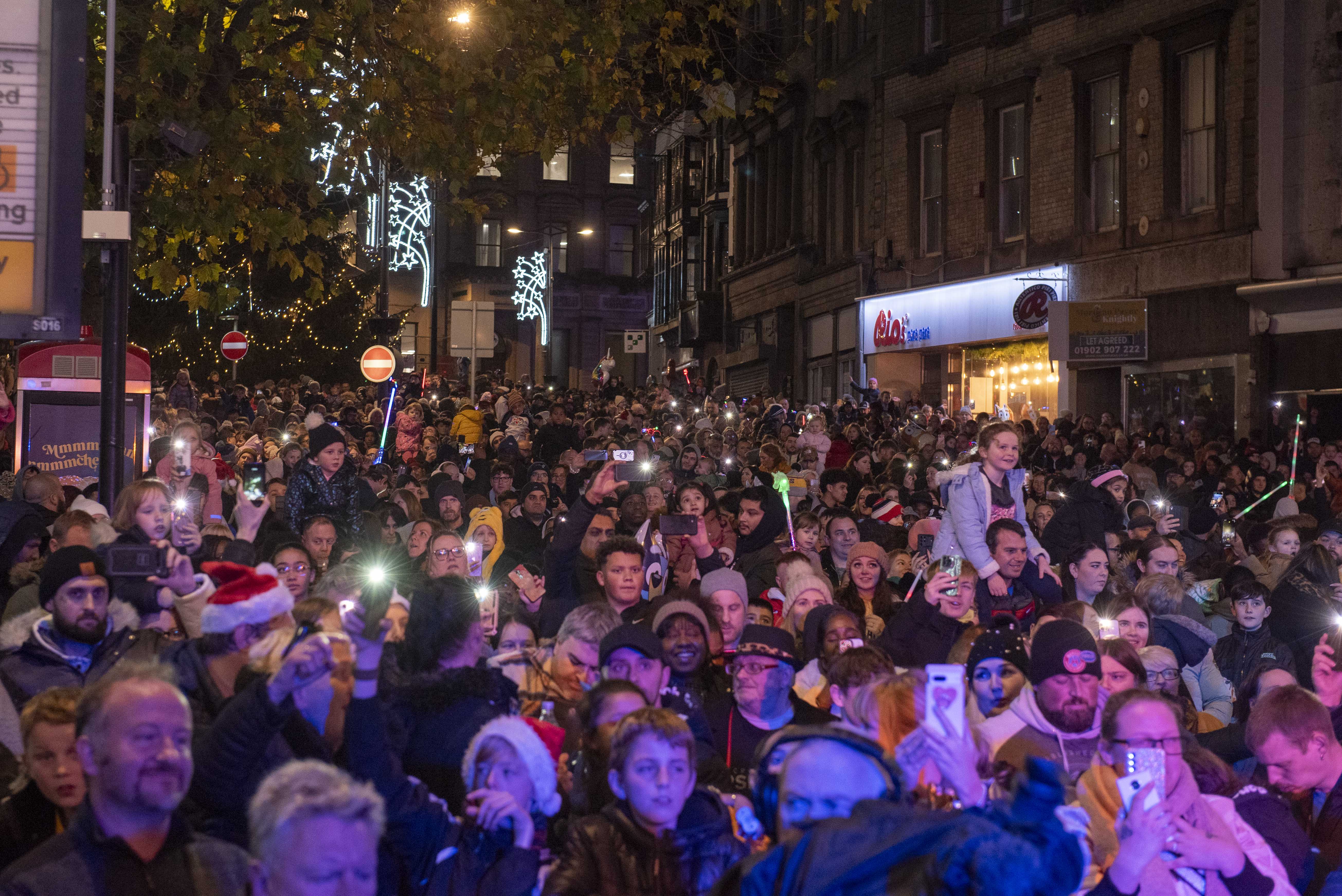 wolverhampton christmas , lights , christmas lights , stagemen , cannock sound , cannocksoundhire , cannock sound hire , norton audio , production ,